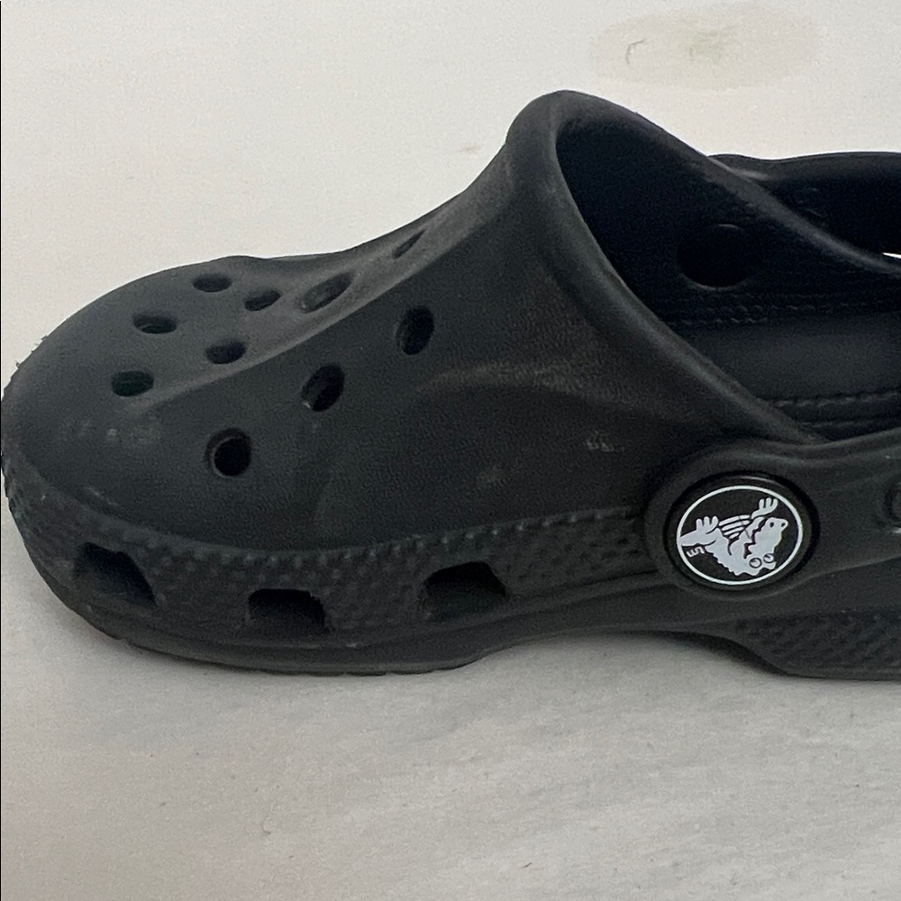 CROCS Kids Black Sandals sz 6 - Picture 9 of 16